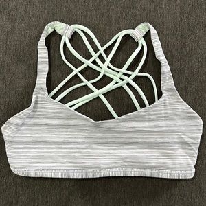 Lululemon feee to be wild bra